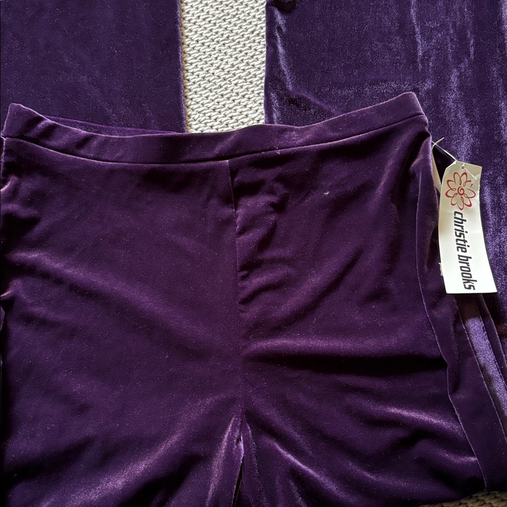 Pants girls new size XL 16 weight 110 lbs Christie Brooks 90% polyester spandex